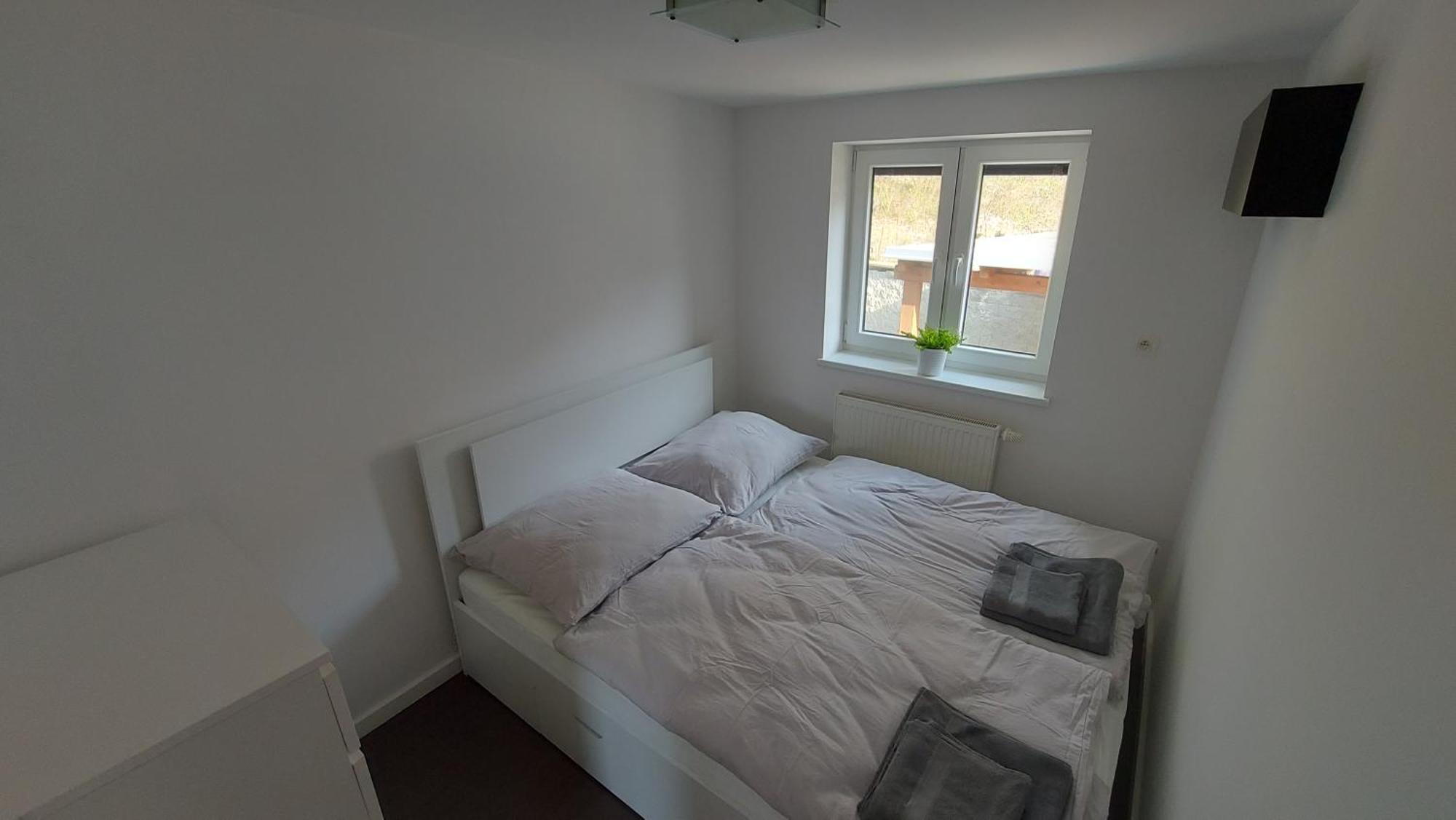 Vila Dom Na Cervenej Vezi Banka Exteriér fotografie